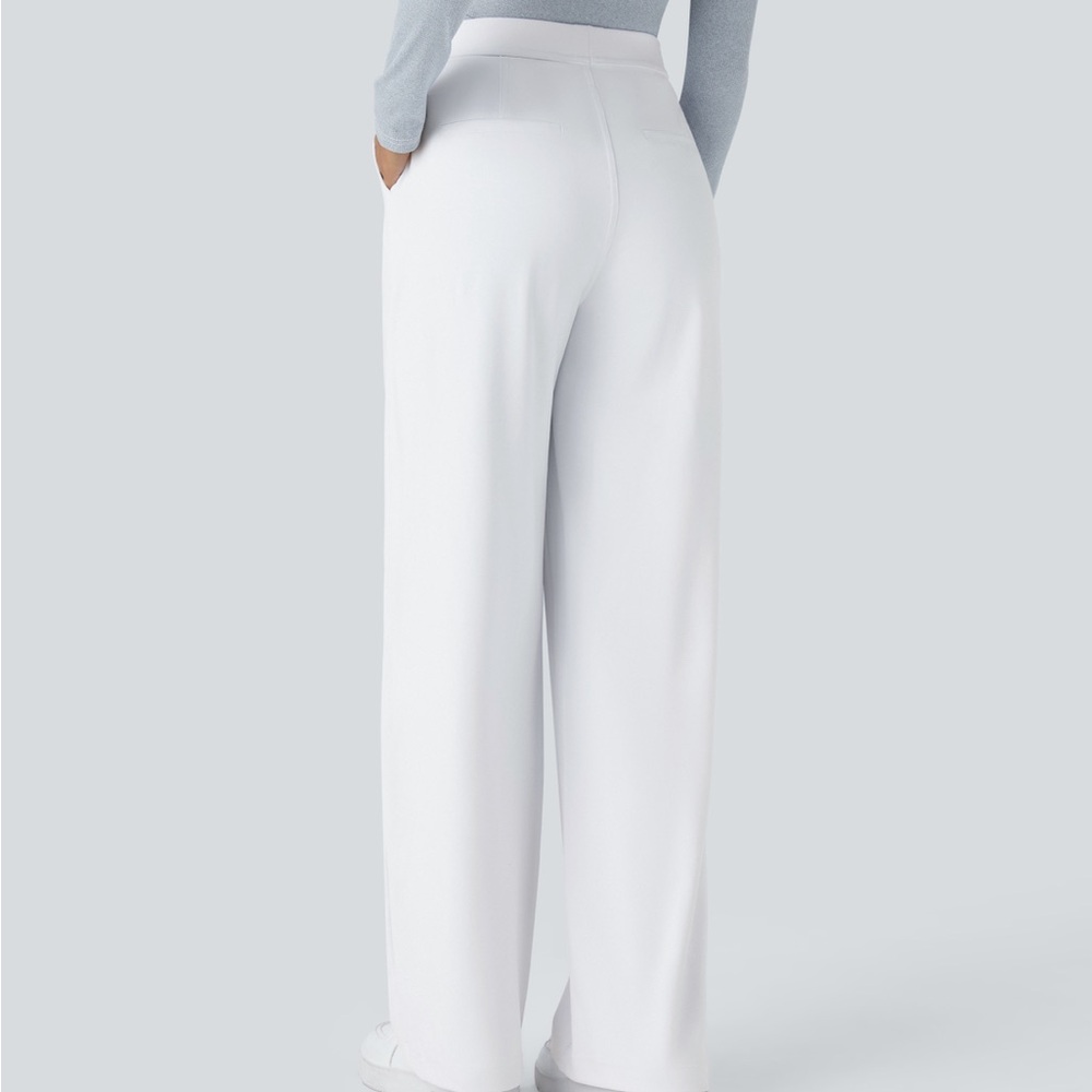 NWT- HALARA White Wide-Leg High-Rise Pants
